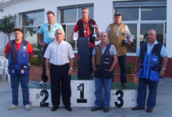 José Blanco, campeón del Mundo de Palomas a Brazo