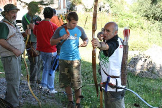 Arcos compuesto, tradicional y longbow en el Campeonato de Bizkaia de Recorridos de Caza