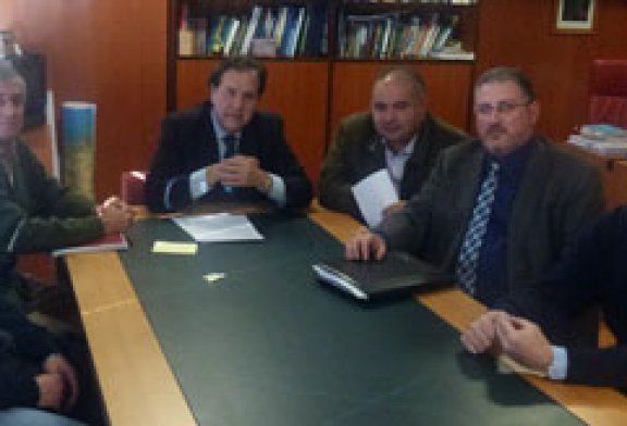 Reunión de la Asociación de Clubes de Caza Mayor y la Administración sobre el jabalí