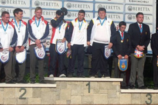 Iñaki Arteche, subcampeón de Europa junior de Foso Universal