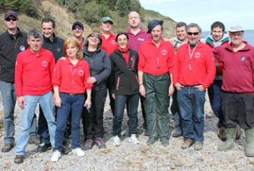 Ocho clubes de Bizkaia participaron en el I Open de Pesca desde Roca