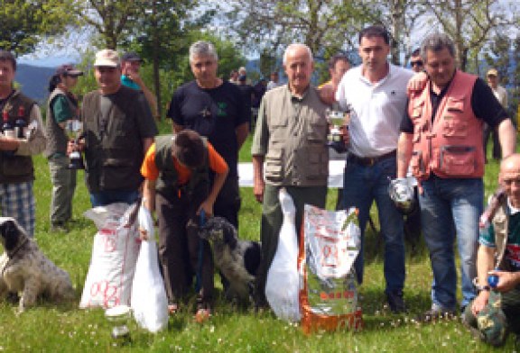 Luis Maiz y Asier Murua vencedores en Arrate de la prueba de perros de muestra