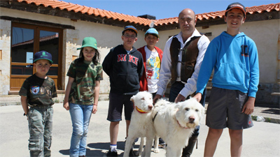 53 niños interactúan con el entorno natural en el proyecto «Naturaleza Real»