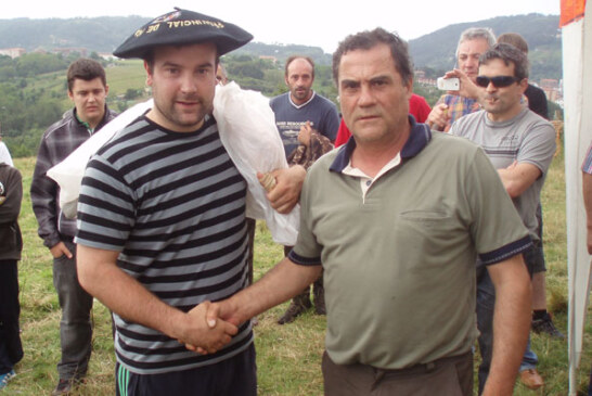 Urtxi Oiarbide se adjudica la tirada de pichón organizada por Galepertarrak