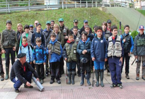 Los pescadores más jóvenes se dieron cita en el Campeonato de Bizkaia de Salmónidos