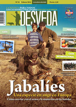 El jabalí, protagonista de la revista Desveda de febrero