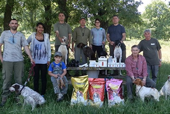 El C.D. «Amigos del perro de caza de La Rioja» celebra su última prueba de San Huberto