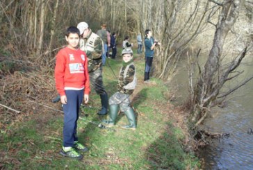 Campeonato infantil de pesca de la Sociedad de Sopuerta y Castores de Leioa