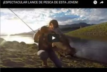 ¡ESPECTACULAR LANCE DE PESCA DE ESTA JOVEN!