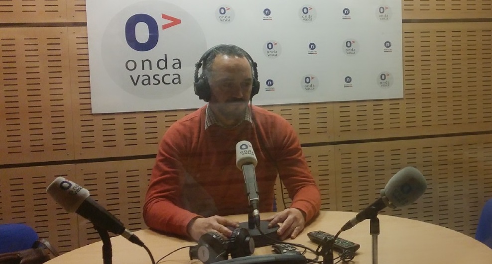 PROGRAMA DE RADIO DESVEDA EN ONDA VASCA DE MAÑANA
