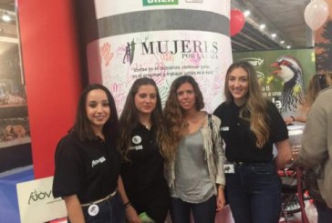 EL PUNTO DE ENCUENTRO DE LAS MUJERES CAZADORAS EN INTERNET