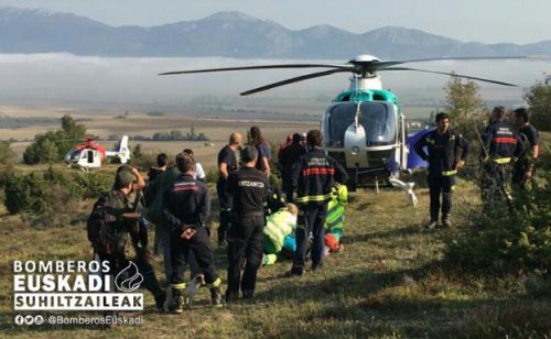 Alava: Rescatan en helicóptero a un cazador herido en las inmediaciones de Egileor