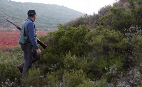 Estable el cazador que recibió un tiro en el pecho