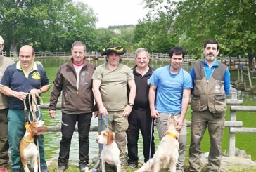 Xabier Ezkurra ganador del campeonato de Euskadi de perros de rastro