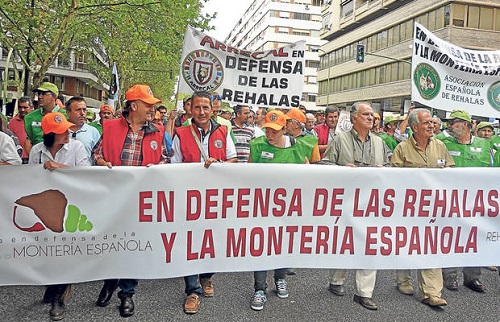 Convocatoria del paro general de rehalas en Soria por el acoso al sector