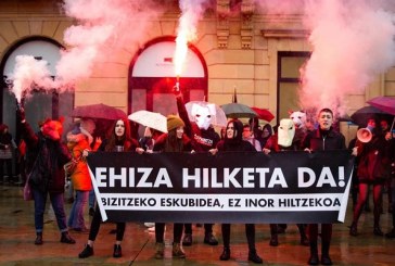 Concentración anti caza en Bilbao. Mucho ruido y pocas nueces