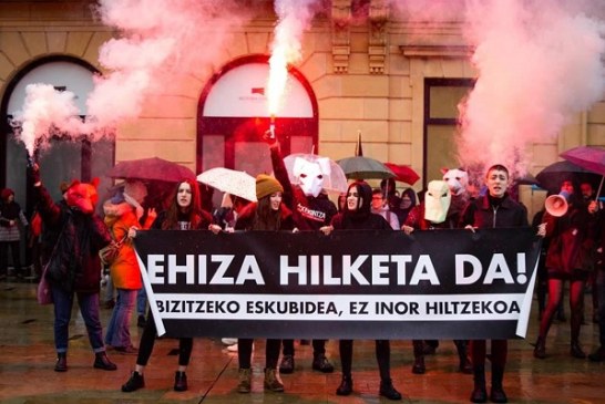 Concentración anti caza en Bilbao. Mucho ruido y pocas nueces