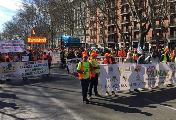 Parte del mundo rural se manifiesta en Madrid (+vídeo)