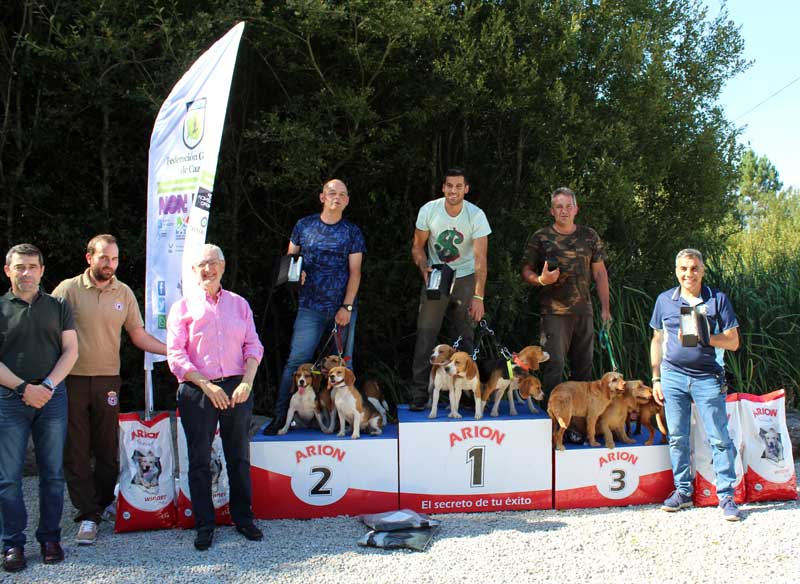 Miguel Aguión y sus beagles se proclaman campeones de la VI Copa de España de Perros de Rastro sobre Conejo