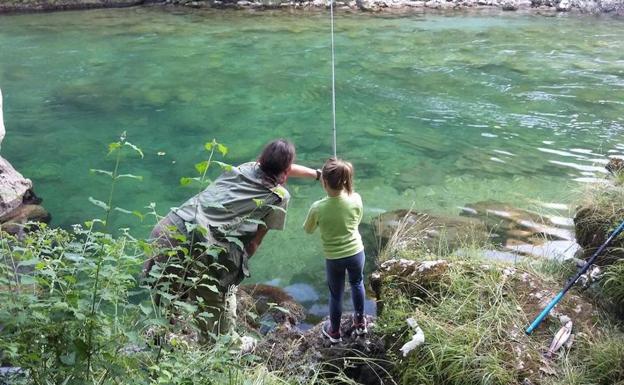 Asturias propone permitir la pesca y la caza a partir del lunes