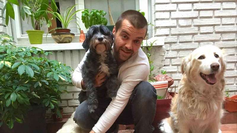 El despilfarro del director Animalista de Pablo Iglesias: Sergio cobra 80.000 € y cero proyectos