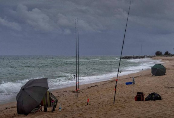 El impacto de la pesca recreativa lleva a Cataluña a plantear límites en el mar