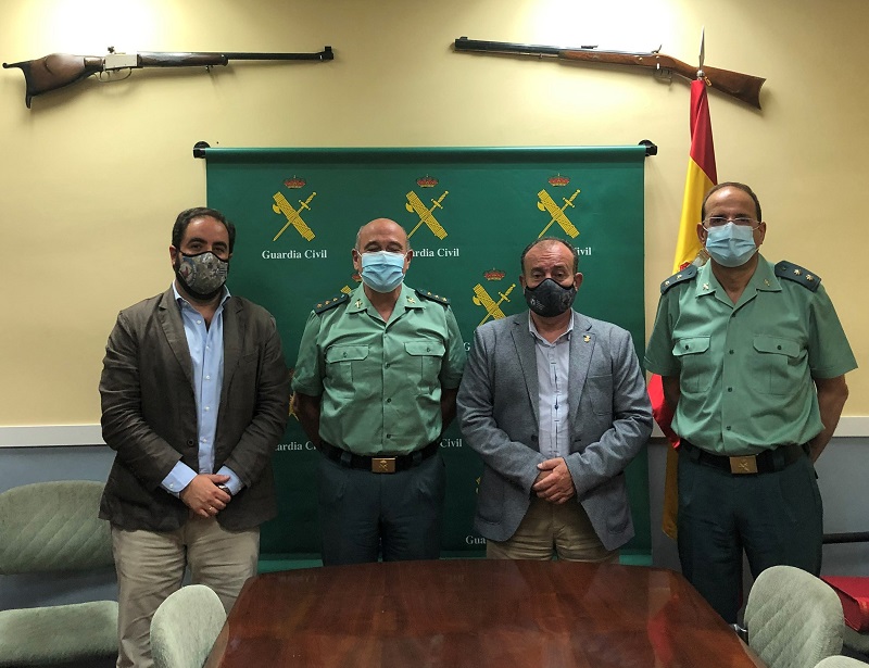 La RFEC y la Guardia Civil abordan el nuevo convenio para la expedición de licencias de armas de caza