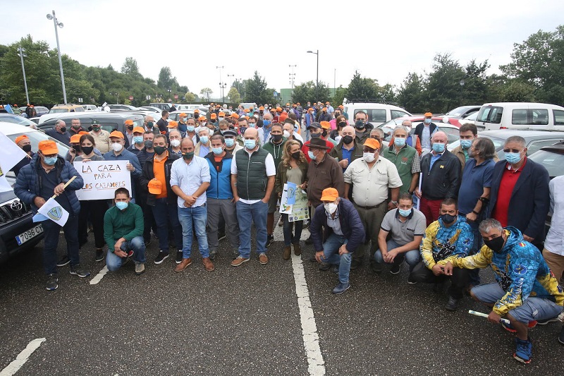 Manifestación de cazadores en Asturias: «La situación en el ámbito de la caza es insostenible»