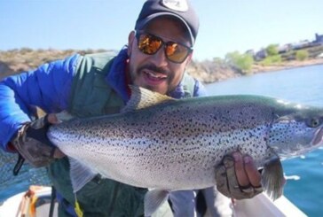 Pescan trucha de mas de 15 kg en Argentina