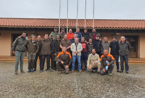 Finaliza el Curso de Instructor Adiestrador de Perros de Caza 2021 de la EEC