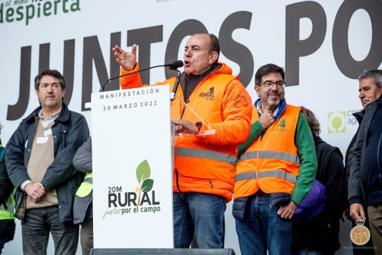 La RFEC exige a Pedro Sánchez la convocatoria de una Mesa de Negociación