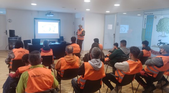 Una iniciativa ideada para que los jóvenes se inicien en la actividad cinegética